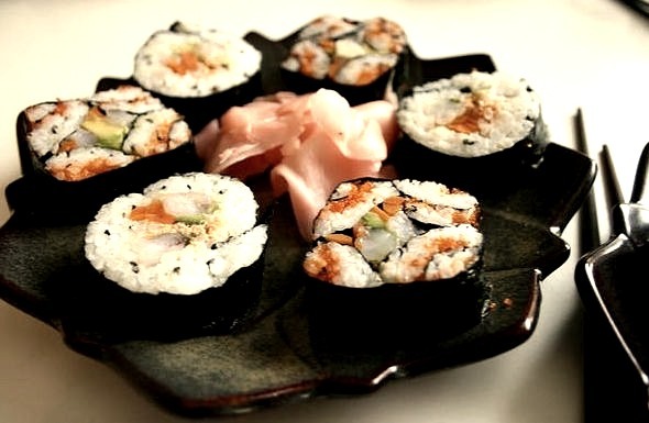 Sushi by eltpics on Flickr.