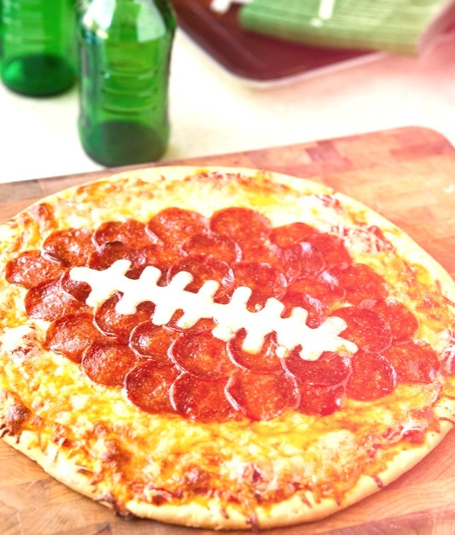 Recipe: Football Pepperoni Pizza